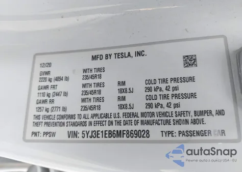 2021 Tesla Model 3 Long Range Dual Motor All-Wheel Drive z USA, uszkodzony, nr VIN 5YJ3E1EB6MF869028